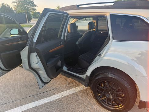 Used 2014 Subaru Outback 2.5i Limited w/ Moonroof Package image 22
