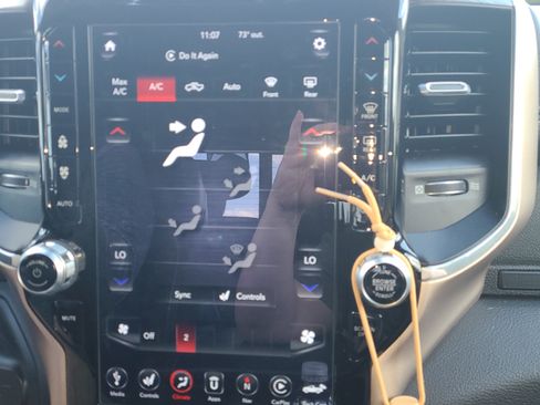 Used 2019 RAM 3500 Laramie image 17