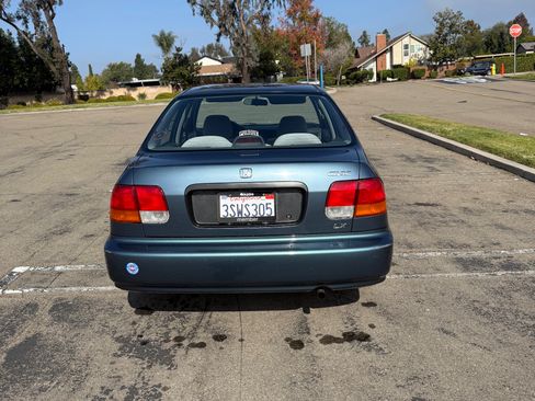 Used 1996 Honda Civic LX image 2