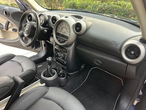 Used 2012 MINI Cooper Countryman S image 10