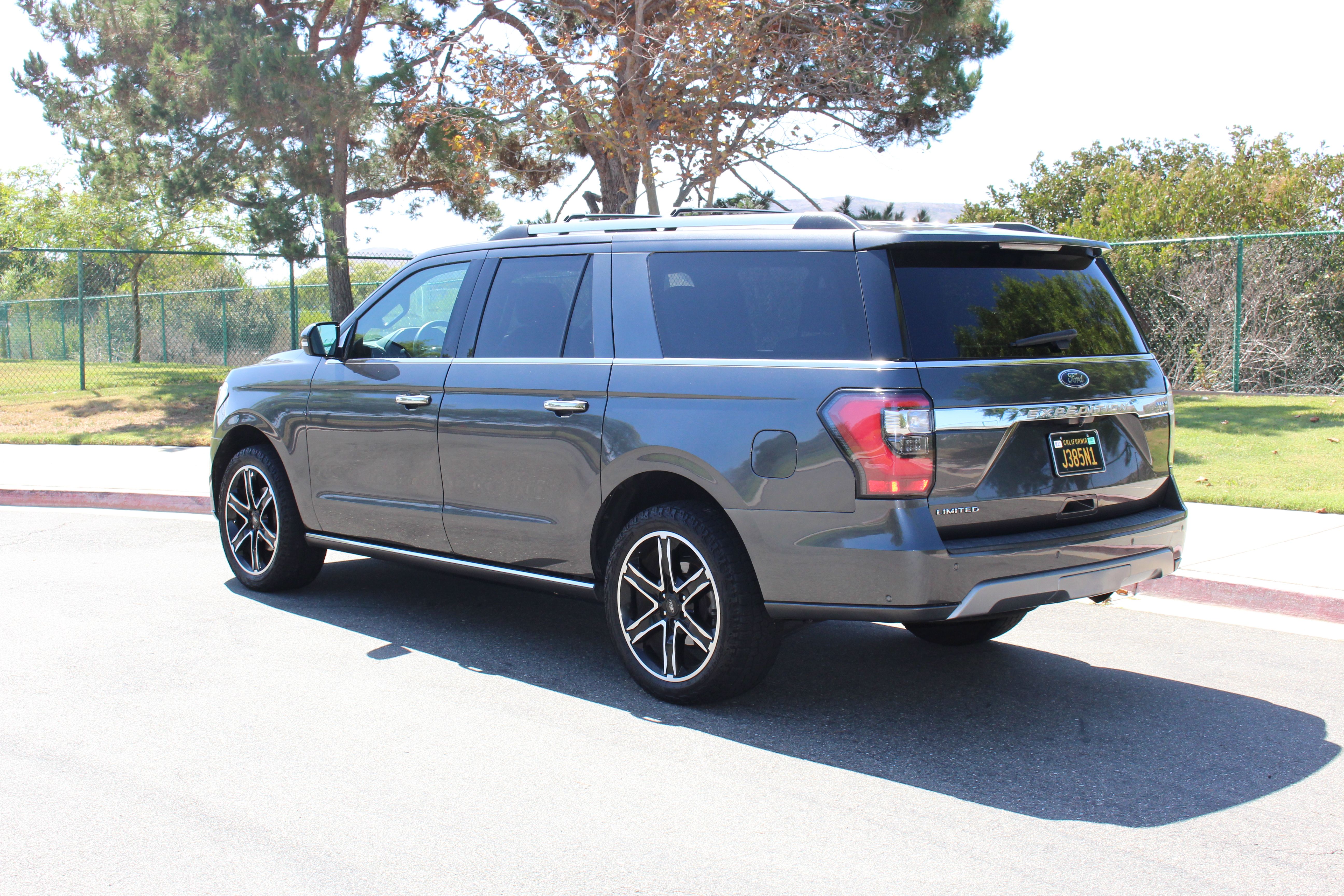 Used 2021 Ford Expedition Max Limited AWD/4WD image 4