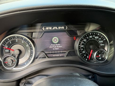 Used 2022 RAM 1500 Big Horn RWD image 8