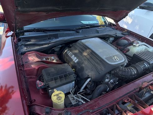 Used 2006 Dodge Charger R/T RWD image 2