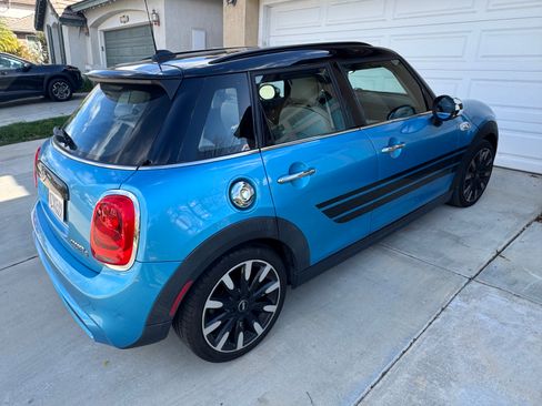 Used 2018 MINI Cooper S image 6