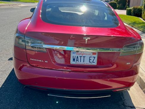 Used 2014 Tesla Model S P85 image 21