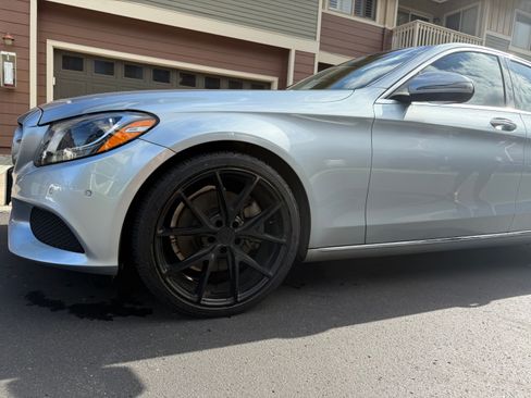 Used 2017 Mercedes-Benz C 300 Sedan image 18