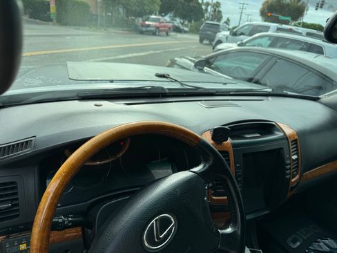 Used 2006 Lexus GX 470 AWD/4WD image 9