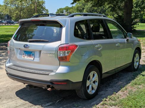 Used 2016 Subaru Forester 2.5i Limited w/ Popular Package #1 AWD/4WD image 8