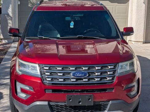 Used 2016 Ford Explorer Limited image 2