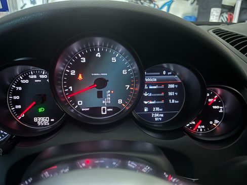 Used 2017 Porsche Cayenne S image 11