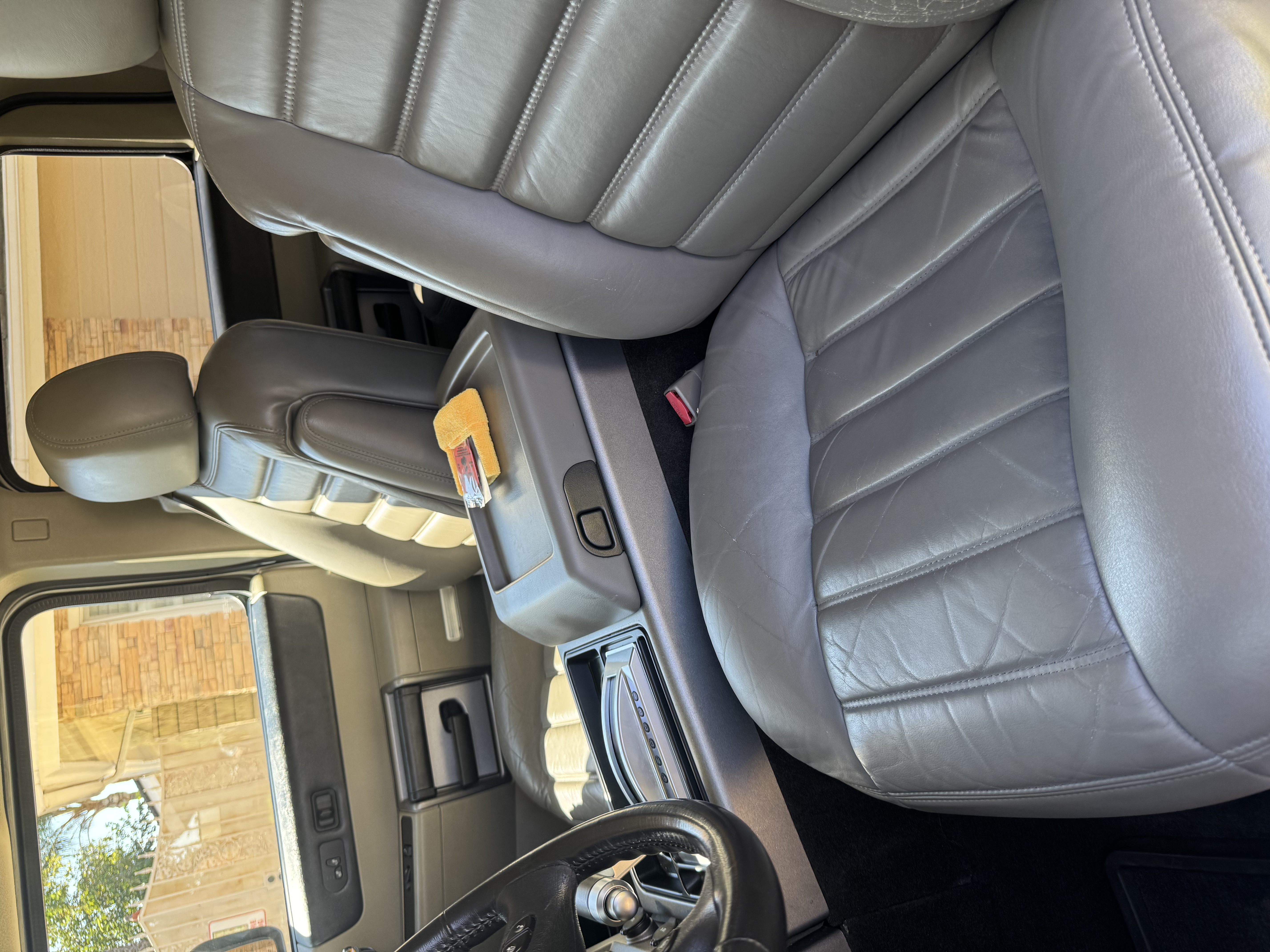 Used 2003 HUMMER H2 w/ Preferred Equipment Group AWD/4WD image 12