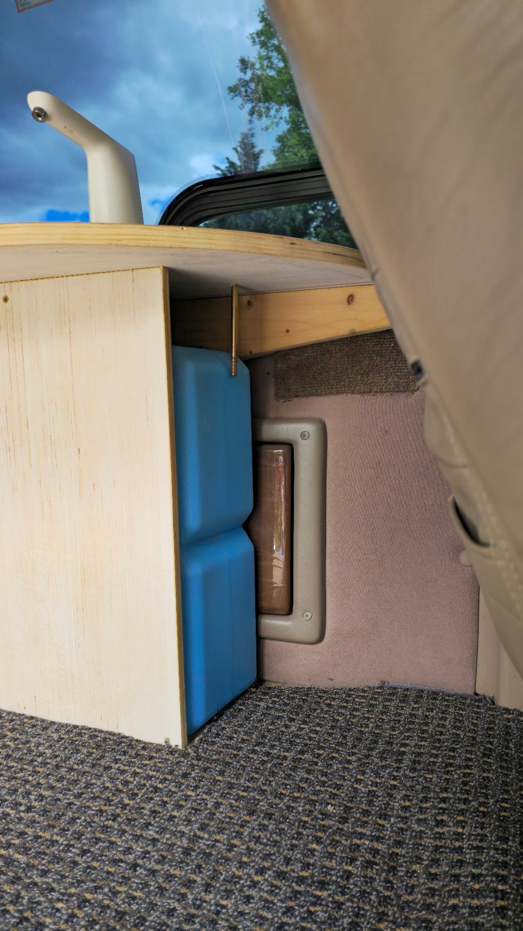 Used 2002 Ford E-150 and Econoline 150 RWD image 13