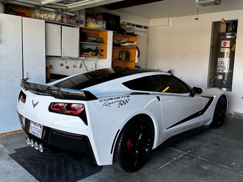 Used 2016 Chevrolet Corvette Stingray Coupe image 15