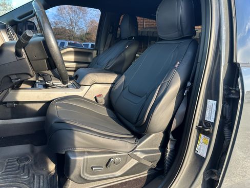 Used 2016 Ford F150 XLT w/ Equipment Group 302A Luxury image 12