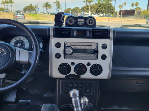 Used 2008 Toyota FJ Cruiser 4WD image 20