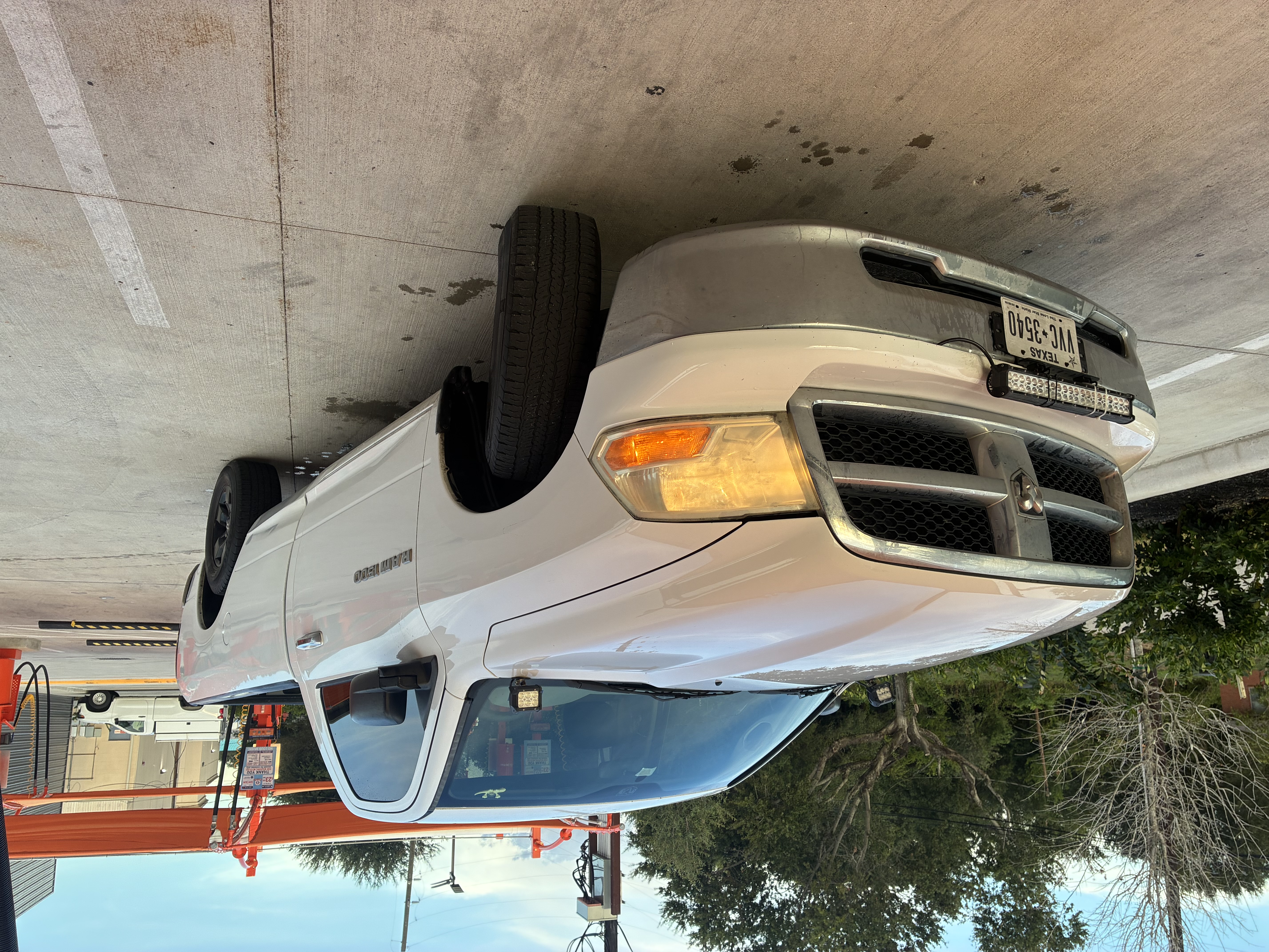 Used 2012 RAM 1500 Classic SLT RWD image 1