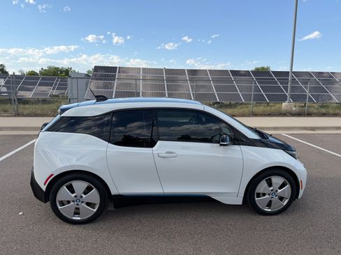 Used 2016 BMW i3 RWD image 2