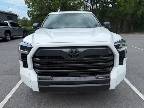 Used 2026 Toyota Tundra SR5 w/ SR5 Premium Package AWD/4WD image 4