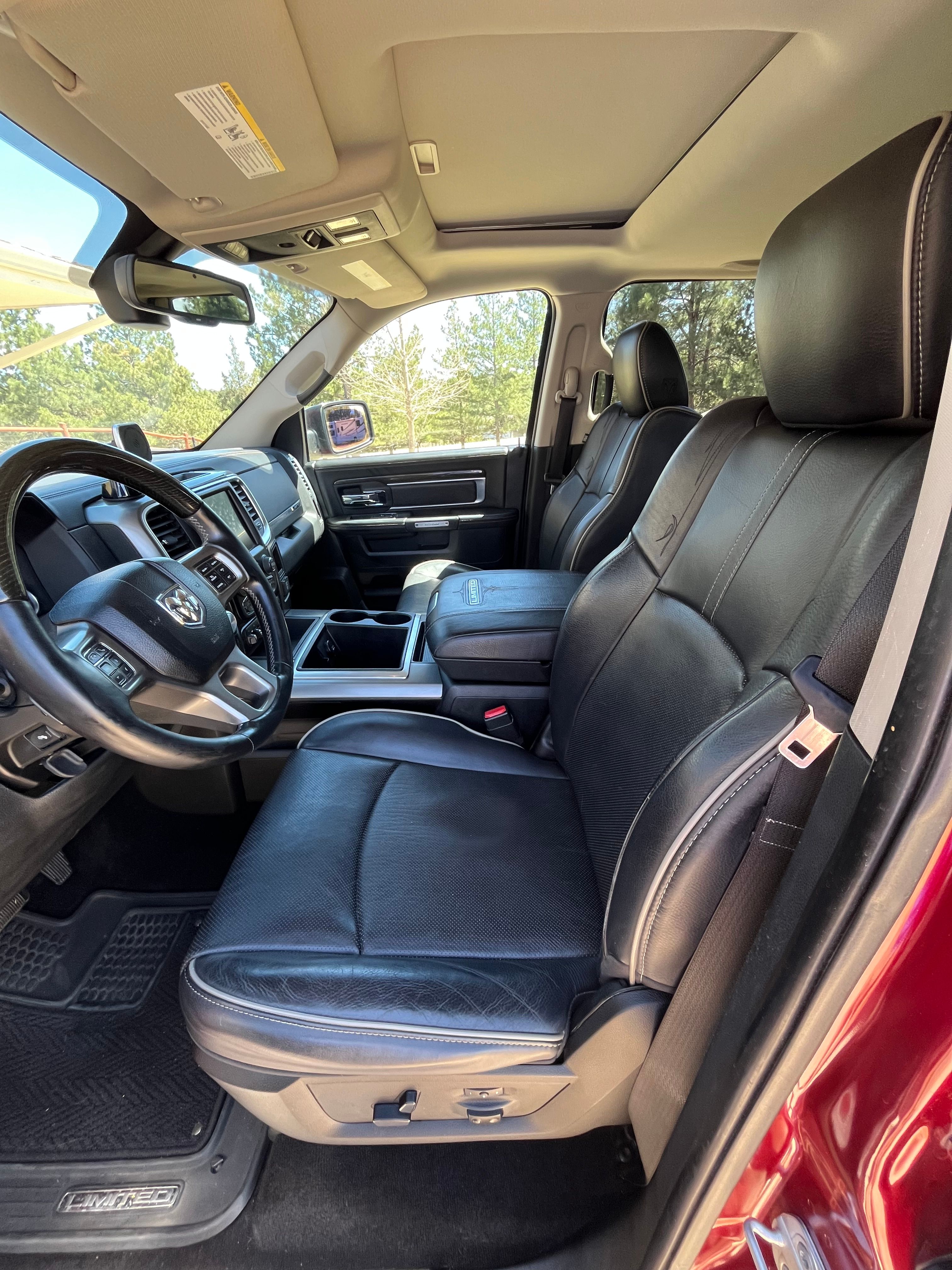 Used 2013 RAM 1500 Limited AWD/4WD image 10