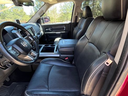 Used 2013 RAM 1500 Limited image 10