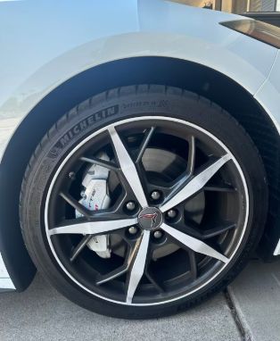 Used 2022 Chevrolet Corvette Stingray Preferred Conv w/ Z51 Performance Package RWD image 19
