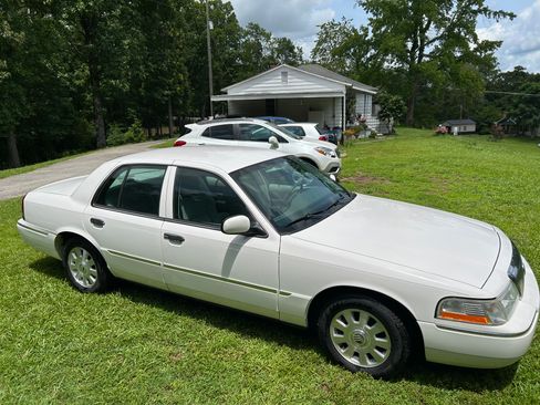 Used 2004 Mercury Grand Marquis LS RWD image 6