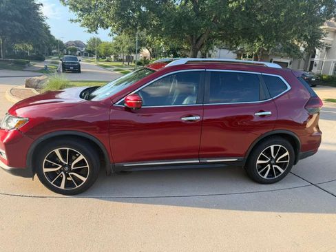 Used 2020 Nissan Rogue SL w/ Premium Package FWD image 8