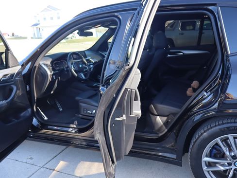 Used 2021 BMW X3 M40i w/ Premium Package image 29