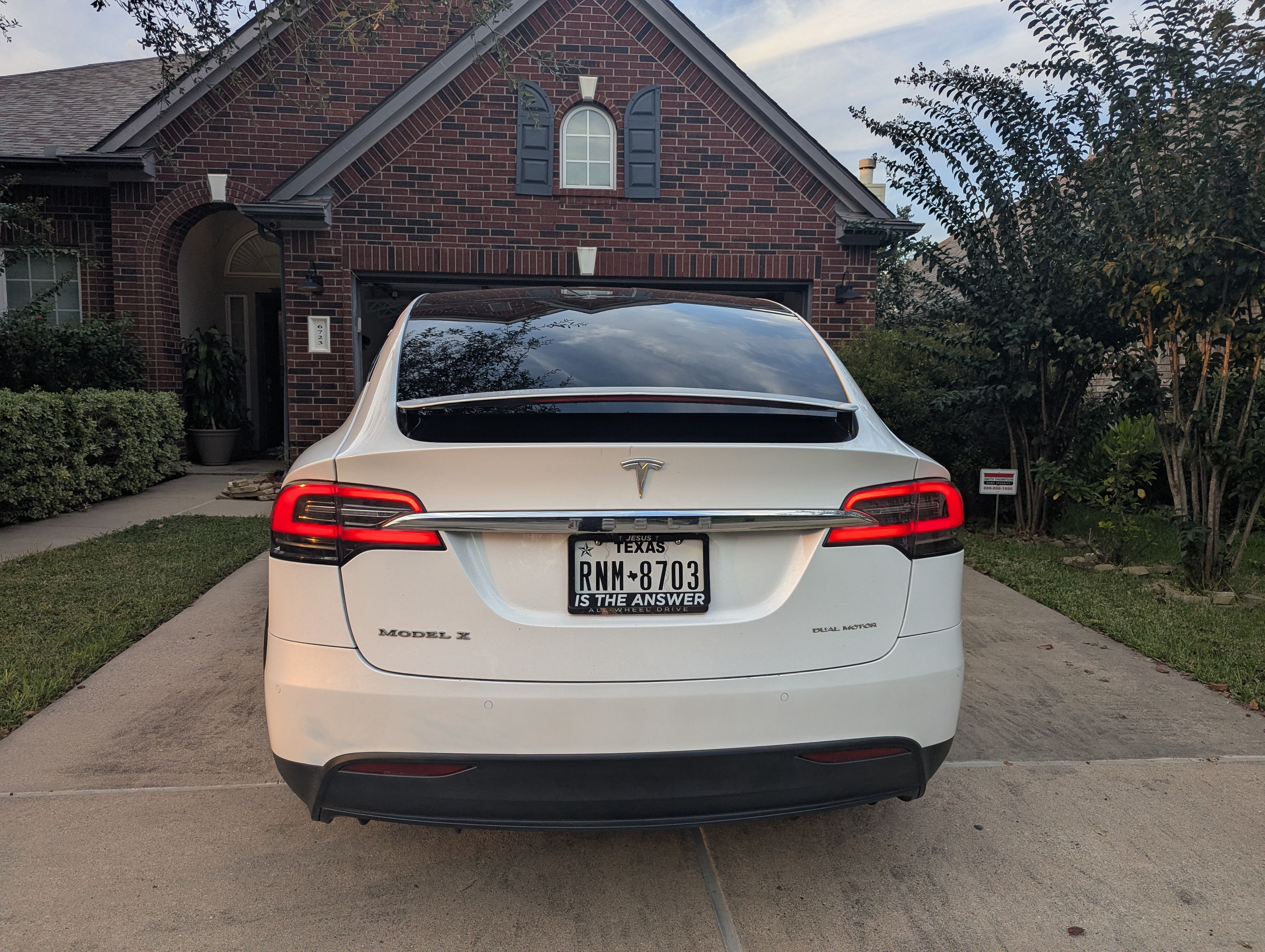 Used 2021 Tesla Model X Long Range AWD/4WD image 5