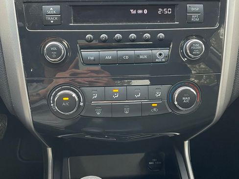 Used 2015 Nissan Altima 2.5 S w/ Power Driver Seat Package image 24