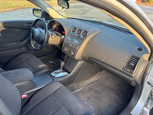 Used 2012 Nissan Altima 2.5 S image 13