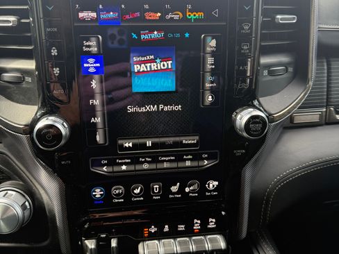 Used 2020 RAM 1500 Limited w/ Black Appearance Package image 21