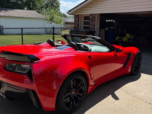 Used 2016 Chevrolet Corvette Z06 image 4