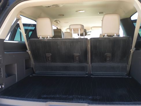 Used 2018 Ford Expedition Max XLT w/ Equipment Group 202A image 25