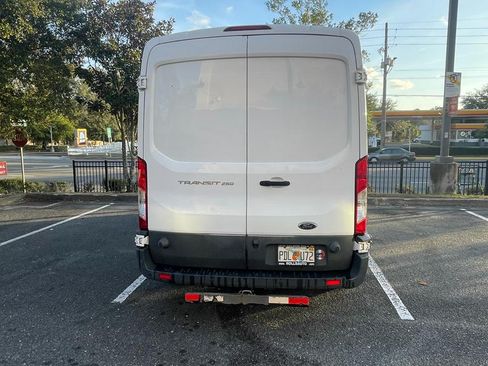 Used 2016 Ford Transit 250 148 Medium Roof image 4