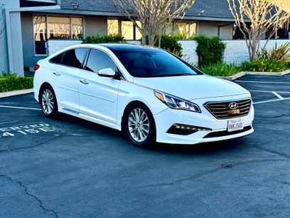 Used 2015 Hyundai Sonata Limited w/ Option Group 06