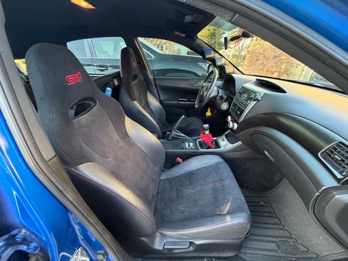 Used 2013 Subaru Impreza WRX STI image 9