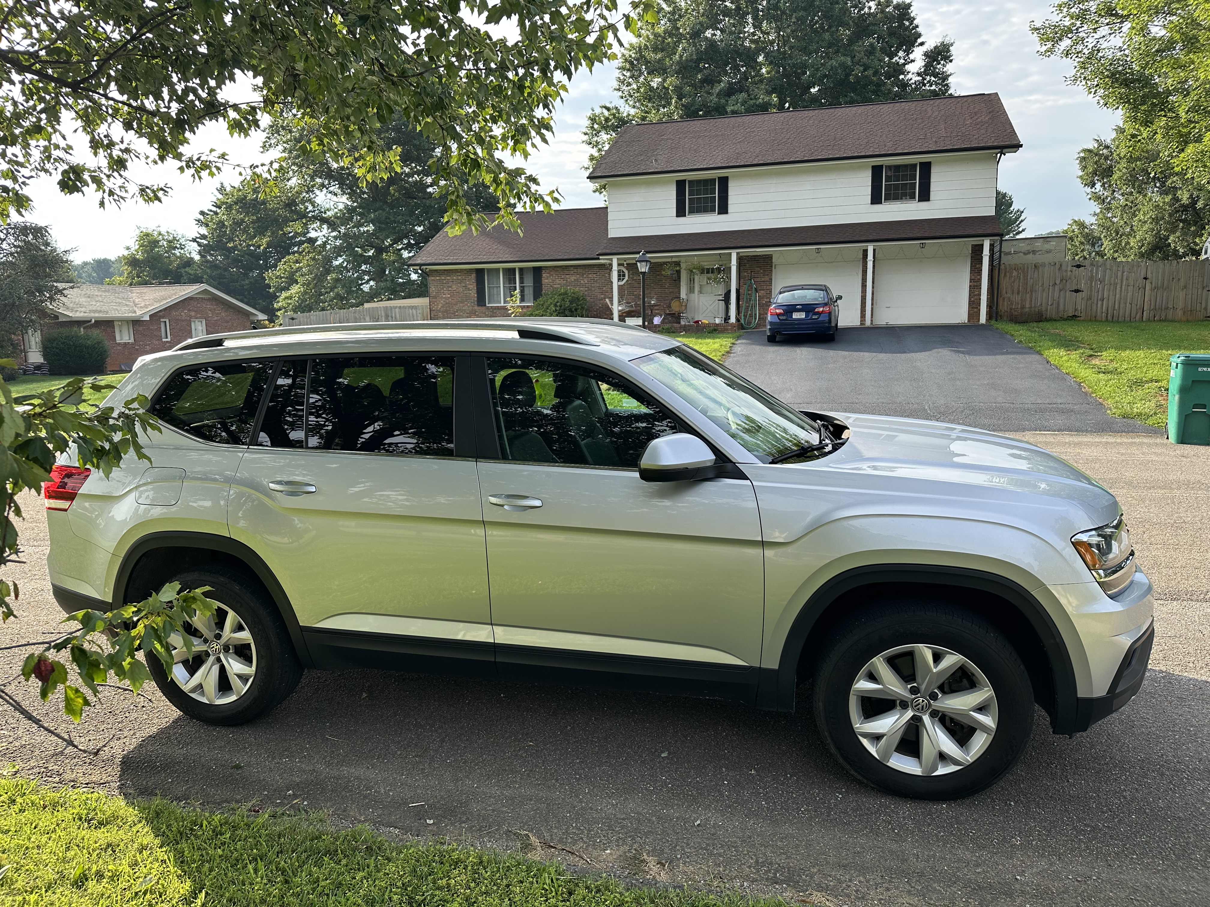 Used 2019 Volkswagen Atlas SE AWD/4WD image 1