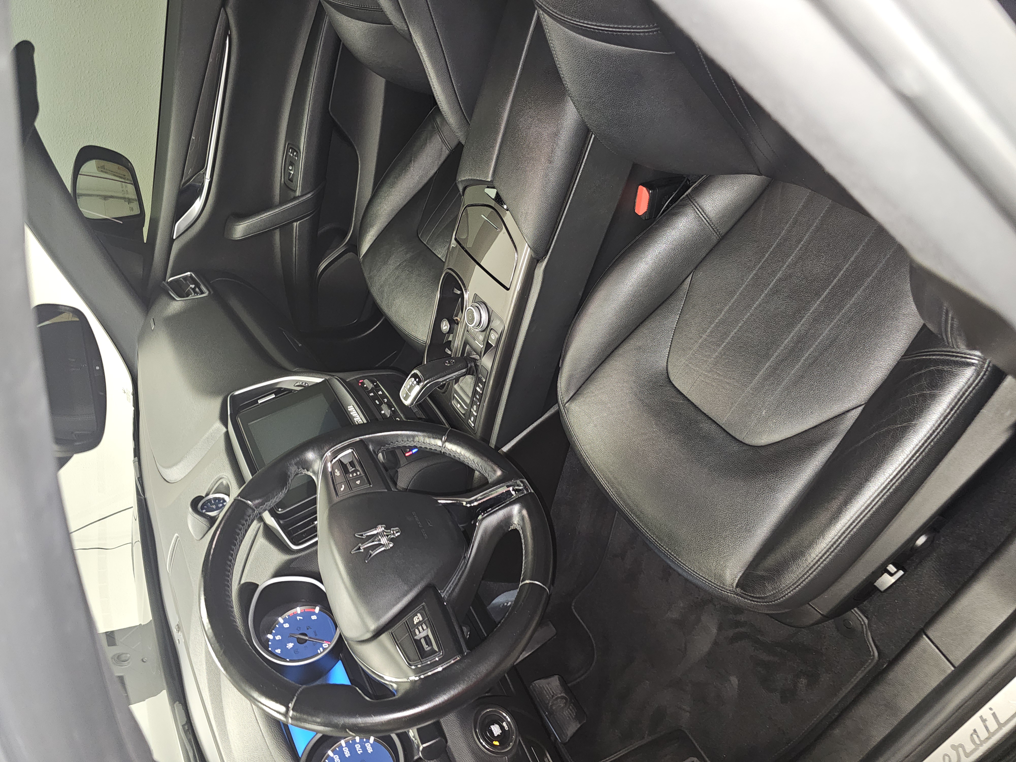 Used 2019 Maserati Ghibli RWD image 19