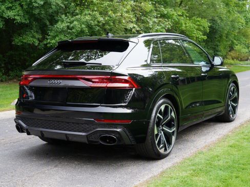 Used 2021 Audi RS Q8 w/ Carbon Optic Package AWD/4WD image 6