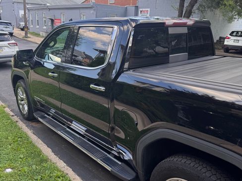 Used 2020 GMC Sierra 1500 Denali AWD/4WD image 10