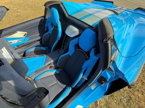 Used 2025 Chevrolet Corvette Z06 image 18