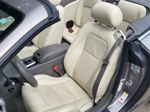 Used 2012 Jaguar XK Convertible image 6