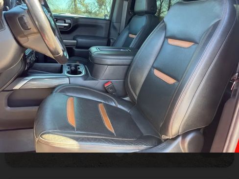 Used 2021 GMC Sierra 1500 AT4 w/ AT4 Value Package image 8