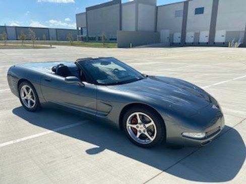 Used 2003 Chevrolet Corvette Convertible w/ Preferred Equipment Group1 image 1