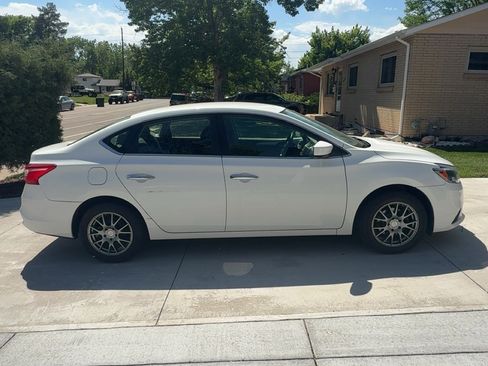 Used 2018 Nissan Sentra S FWD image 4
