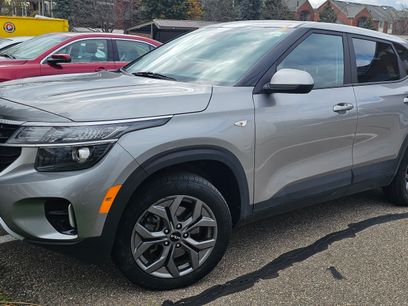 Used 2024 Kia Seltos LX