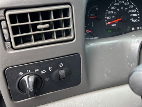 Used 2004 Ford F250 Lariat RWD image 15