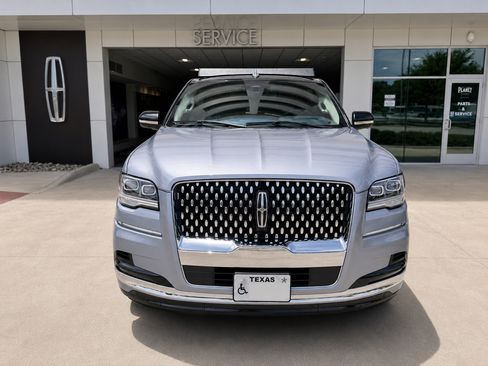 Used 2022 Lincoln Navigator L Black Label AWD/4WD image 4