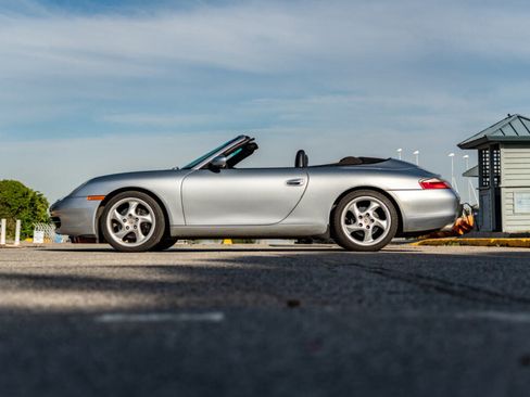 Used 2000 Porsche 911 Carrera image 21